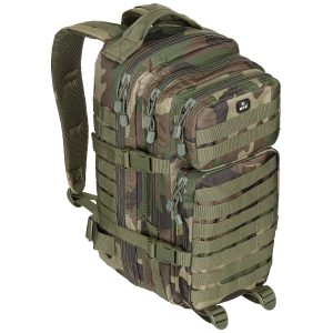 MFH batoh US Assault I woodland batoh US Assault I woodland  Batoh ASSALUT je odolný proti vodě s objemem 30l. Všechny prostory jsou uzavřeny robustním 2-pásmovým zipem. Ergonomicky tvarované ramenní popruhy jsou polstrované a nastavitelné. Polstrovaná záda s nastavitelným popruhem kolem pasu. Díky řadě bočních kompresních popruhů dává možnost připojit další zařízení prostřednictvím nylonových popruhů MOLLE a D-kroužků. Batoh je ideální pro vojenství