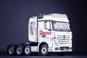 IMC Models model MB Actros 8x4 Richter kovový sběratelský model v měřítku 1:50 výrobce IMC models