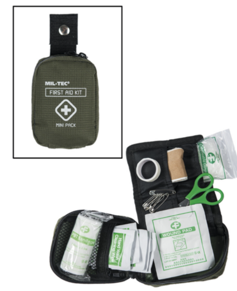 Mil-Tec balíček první pomoci Balíček první pomoci Mini obsahuje:   podložka na rány (5 x 5 cm) 6 špendlíků 5 hygienických čisticích utěrek role sádry (4 cm x 1 m) obvaz (7