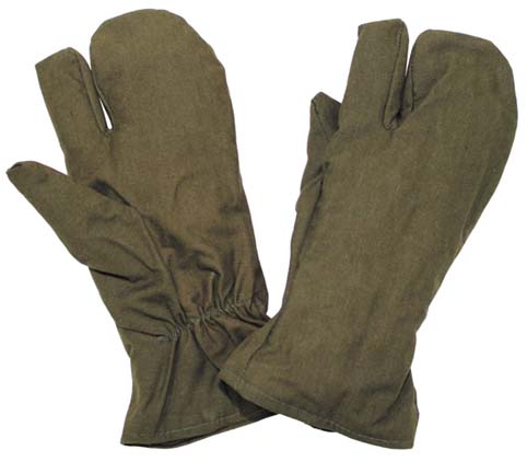 Originál AČR rukavice vz.55 rukavice vz.55   rukavice vz.55 originál používaný ČSLA stahovací lem na zápěstí oddělený ukazováček umožňuje lepší manipulaci než palcové rukavice barva: oliv velikost: univerzální armádní originál nové