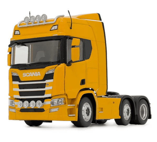 MarGe Models model Scania R 500 6x2 žlutá sběratelský model v měřítku 1:32 výrobce: MarGe Models materiál: kov/plast