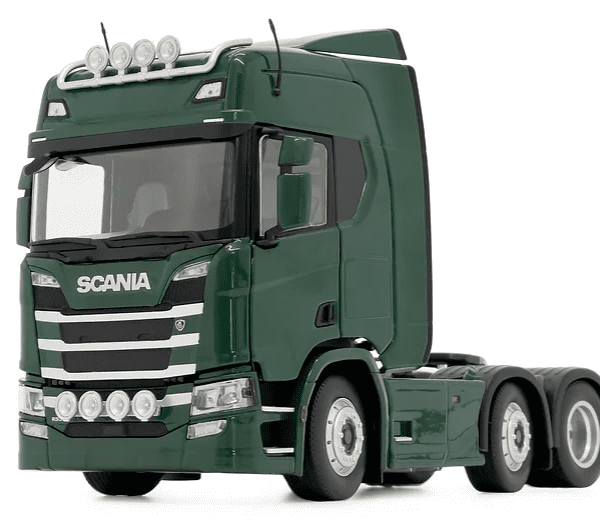 MarGe Models model Scania R500 6x2 tmavě zelená sběratelský model v měřítku 1:32 výrobce: MarGe Models materiál: kov/plast
