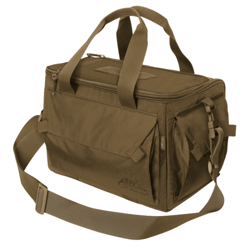 Helikon taška střelecká Helikon Coyote Range Bag® je kompaktní taška navržená odborníky pro přenášení velkého počtu zásobníků pušek a pistolí na střelnici. Má univerzální vložky - sáčky