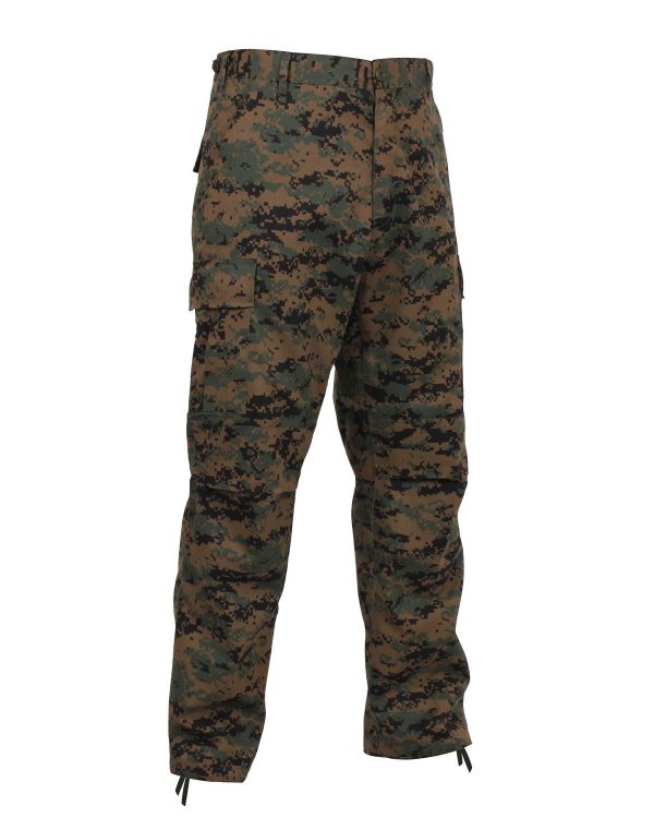 ROTHCO kalhoty BDU Digital Woodland XXXL Kalhoty BDU DIGITAL WOODLAND  Velmi kvalitně provedené a praktické kalhoty typu BDU (Battle Dress Uniform) od americké firmy Rothco. Oproti kalhotám od konkurenčních výrobců se vyznačují vysokou stabilitou barev. Jsou velmi pohodlné a vhodné téměř do každého klima i k různorodým aktivitám