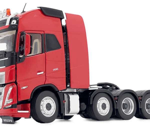 MarGe Models model Volvo FH5 8x4 červená sběratelský model v měřítku 1:32 výrobce: MarGe Models materiál: kov/plast