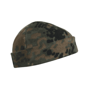 Helikon čepice Helikon fleece flecktarn Fleecová čepice. Přijemné nošení. Nový materiál FLEECE rychle schne a výborně izoluje při nízké váze. V této čepici vám určitě zima nebude a navíc budete vypadat stylově. Barva černá.   fleecová čepice ohrnutý lem sešitá tak aby seděla dobře na hlavě universální velikost - materiál je mírně elastický materiál 100% polyester fleece