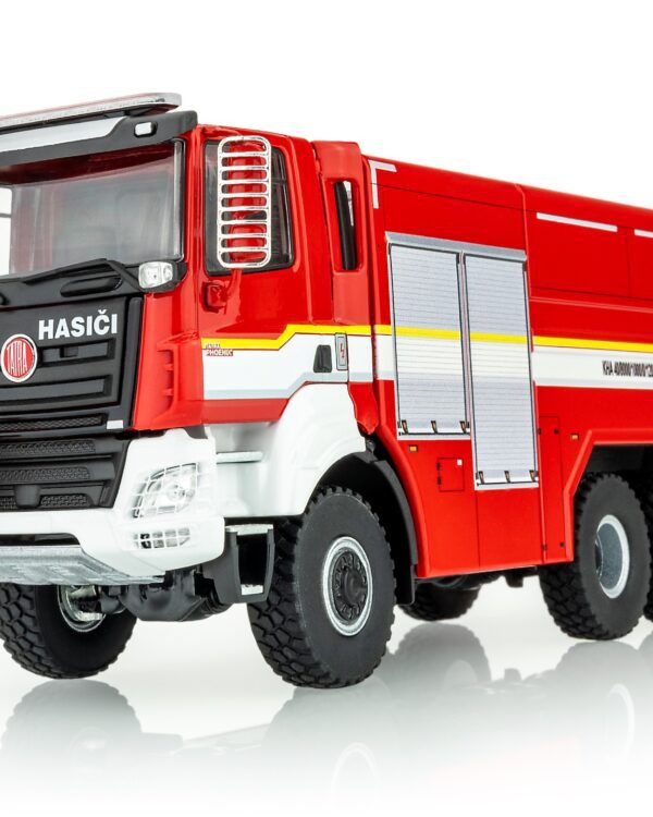 Kaden model Tatra Phoenix KHA 40 Hasiči Sběratelský kovový model v měřítku 1:43 TATRA Phoenix v provedení Hasič. Jedná se o detailně zpracovaný model